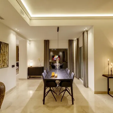 Luxury Family For In * Marbella