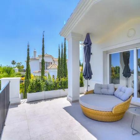Luxury Family For In Villa Marbella