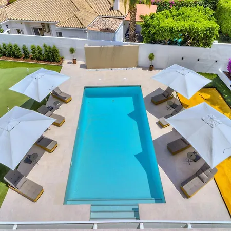 Luxury Family For In