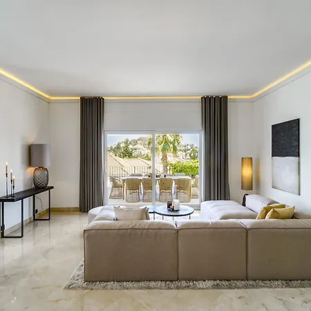Luxury Family For In Villa Marbella
