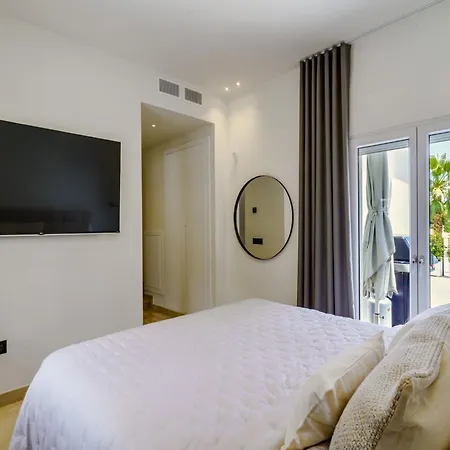 Luxury Family For In Villa Marbella