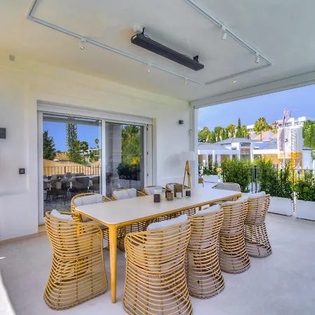 Villa Luxury Family For In *