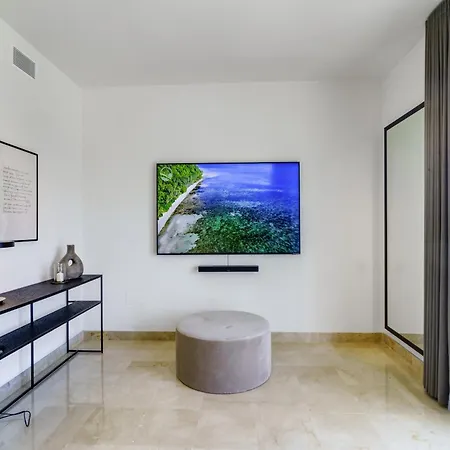 Luxury Family For In * Marbella