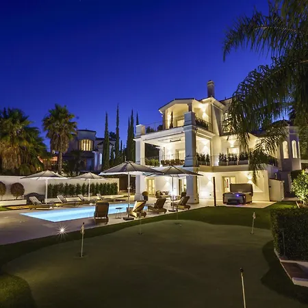 Luxury Family For In Villa Marbella