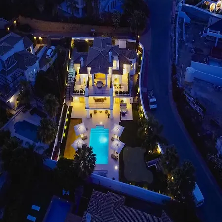 Villa Luxury Family For In Marbella