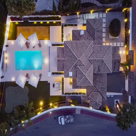 Villa Luxury Family For In Marbella