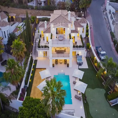 Luxury Family For In
