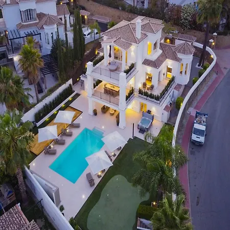 Luxury Family For In