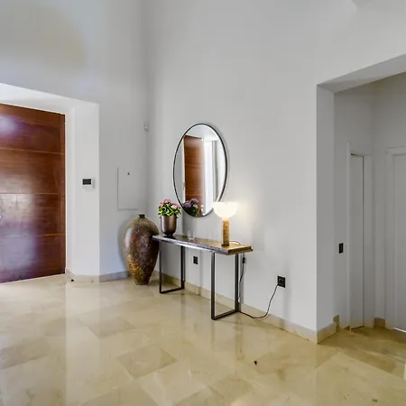 Villa Luxury Family For In Marbella